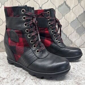 Sorel Lexie Wedge Ankle Boots Womens Size 8.5 Checkered Red Black Leather